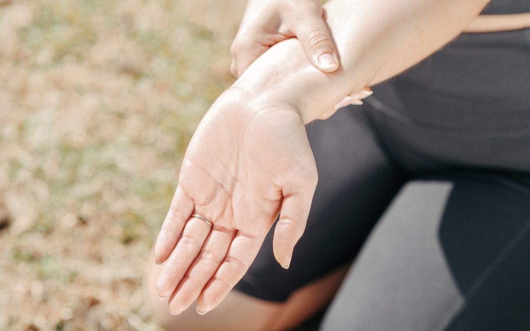 5 Essential Tips to Prevent a Wrist or Hand Sprain